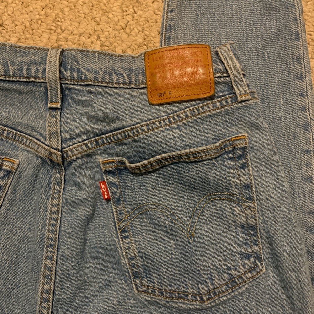 levi 501 jeans!